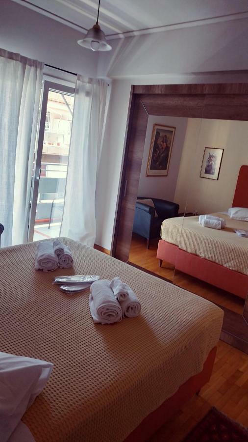 Miracolo Apartment Athena Bagian luar foto